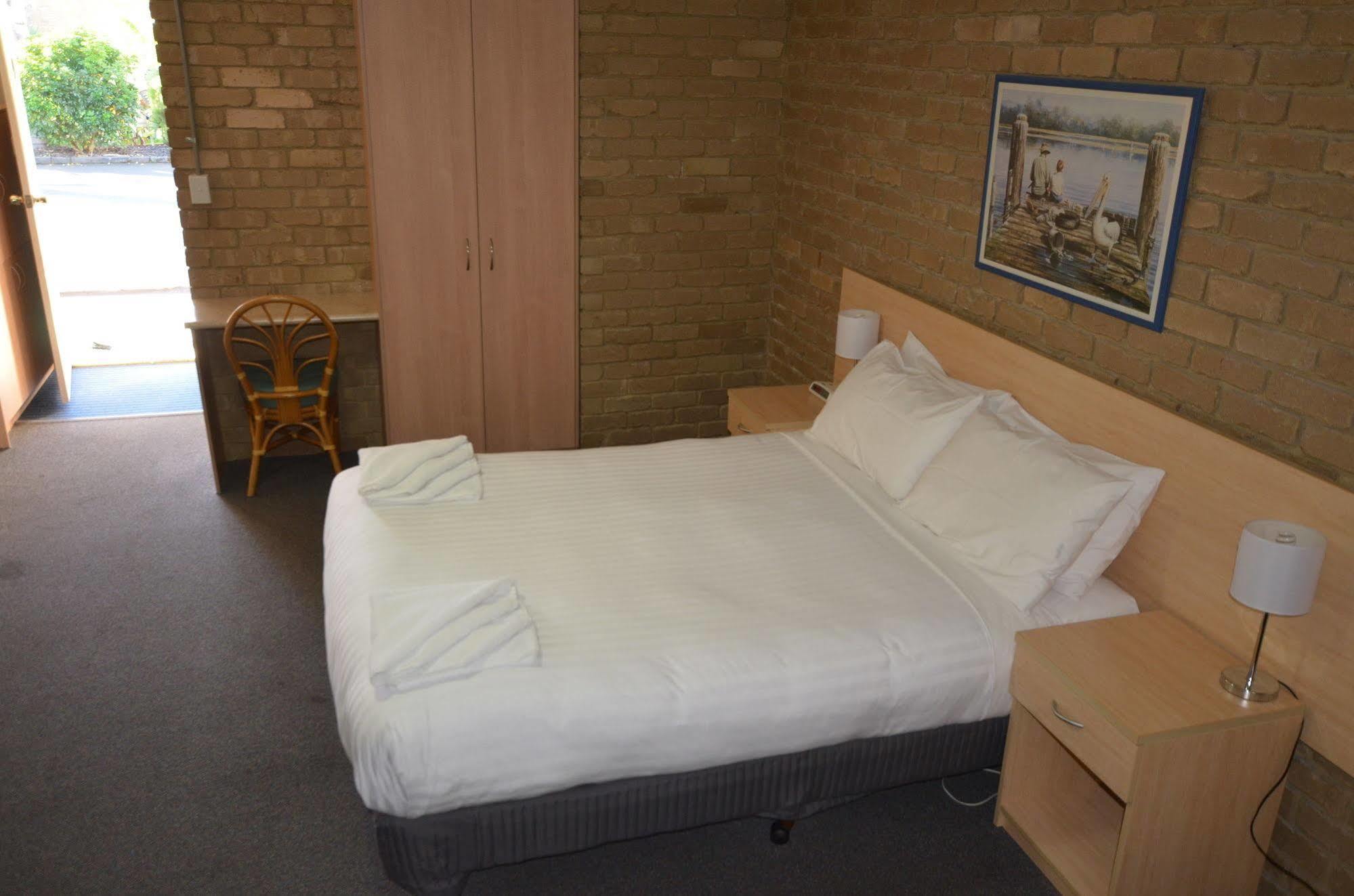 Tropicana Motor Inn Cowes Luaran gambar